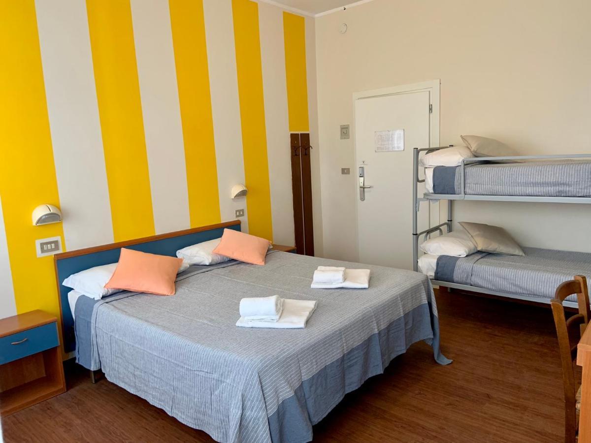 Hotel Maracaibo Rimini Exteriér fotografie