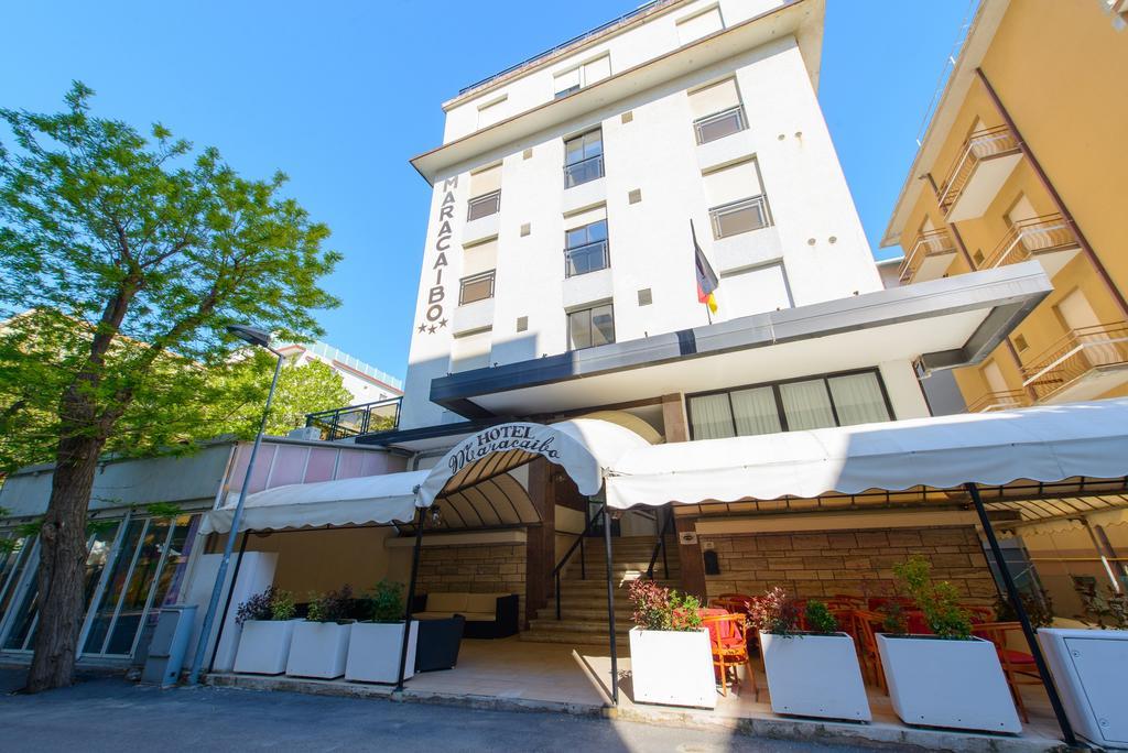 Hotel Maracaibo Rimini Exteriér fotografie